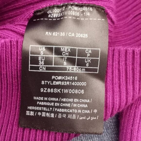 G BY GUESS PURPLE/MAGENTA KEY HOLE COLD SHOULDER SWEATER SZ.S EUC. - Picture 5 of 6